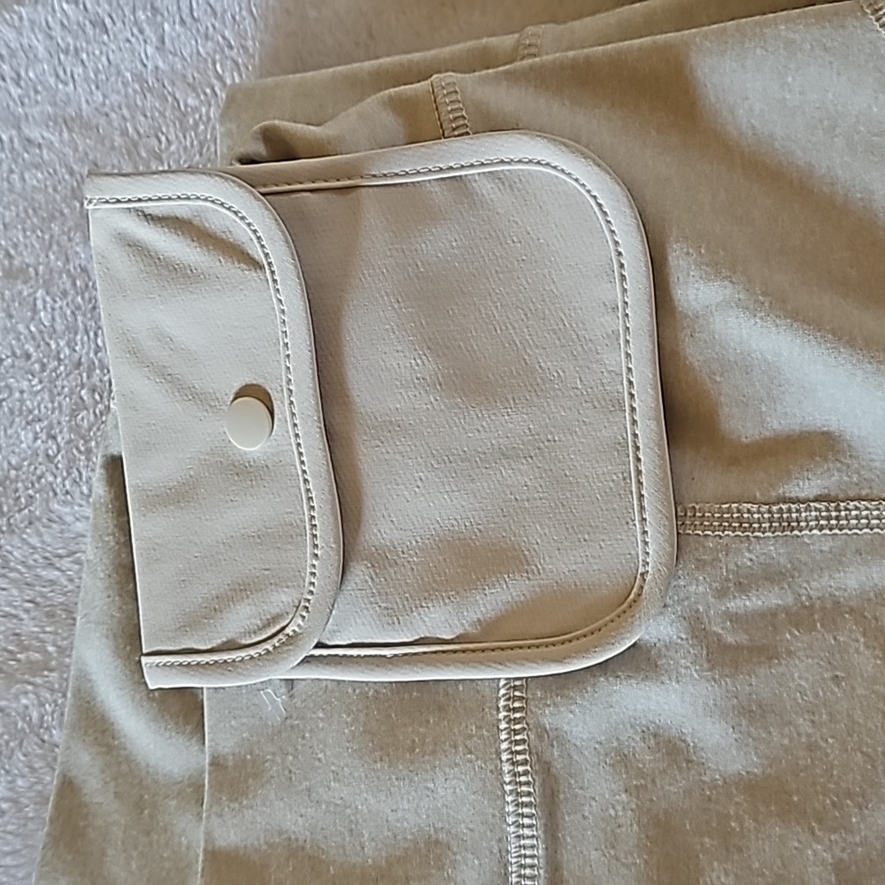Old Navy Leggings (Plus Size) - Picture 2 of 9
